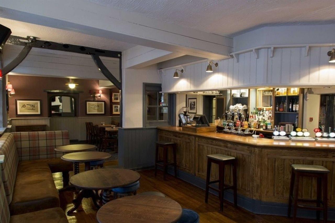 The Old Bell - Warminster Hotel Exterior photo